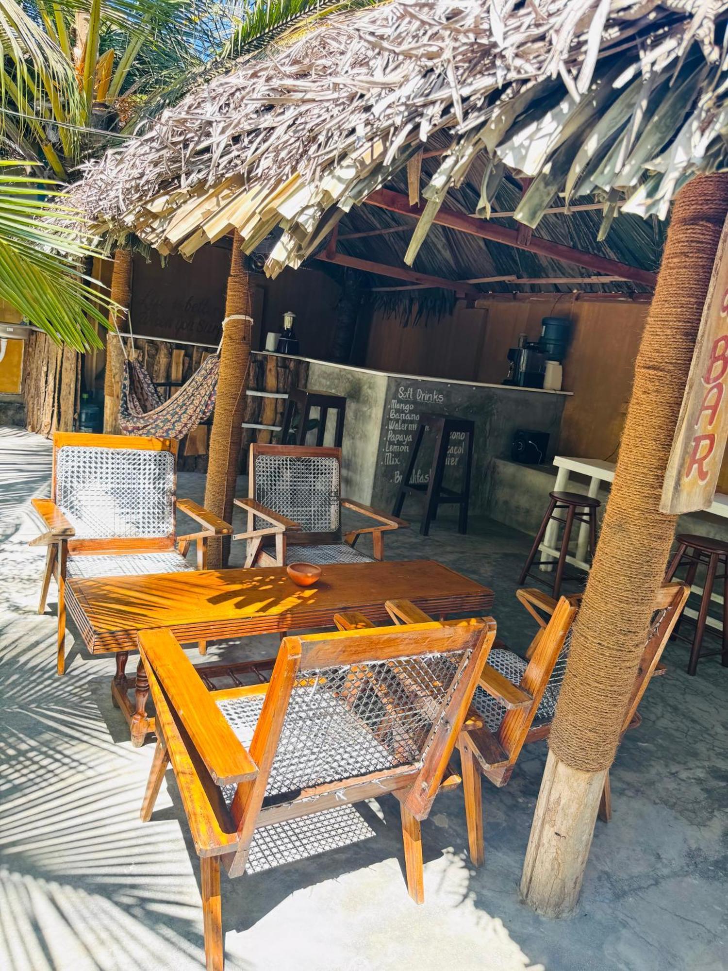 Dreamy Hostel Arugambay Baía de Arugam Exterior foto